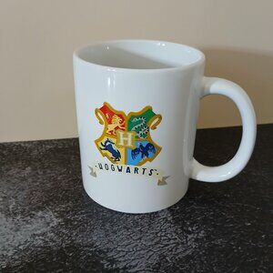 Harry Potter "Hogwarts" Coffee/Tea Mug, Escutcheon with All the Houses-8oz